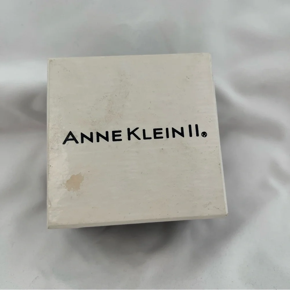 NWT AK Anne Klein Gold tone Polished Butterfly Shape Pin Brooch signed